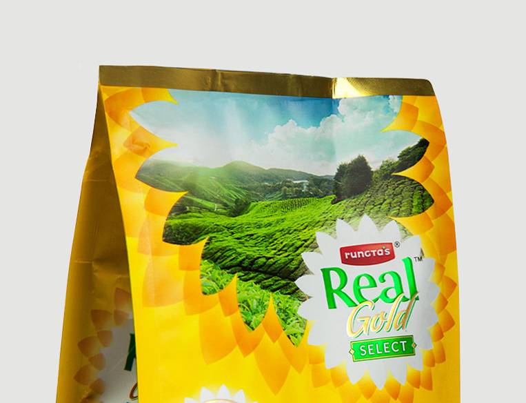 Modern retail allows an unhurried, deeper narration of the brand on the pack.